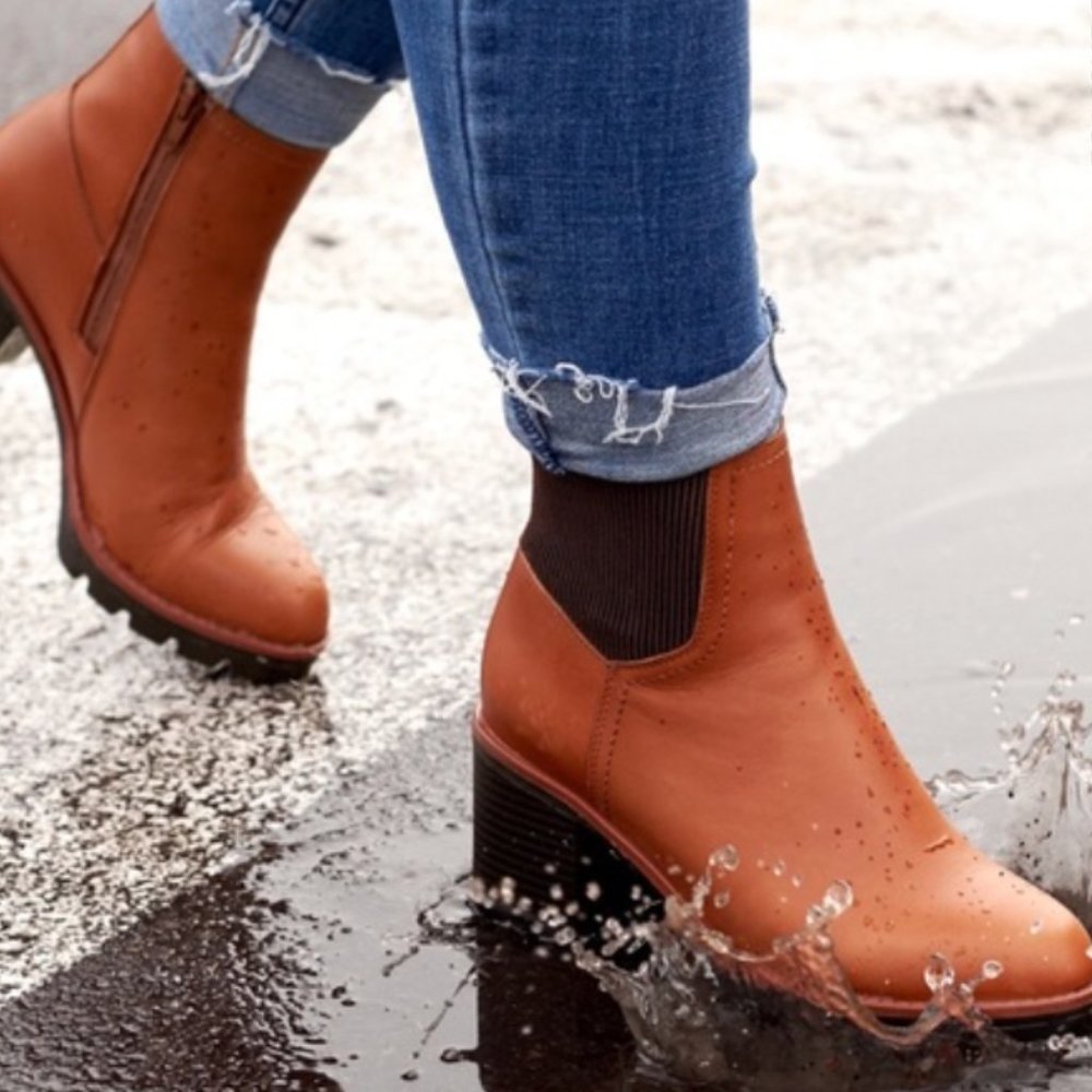 NATURALIZER VERNEY WATERPROOF LEATHER LUG BOOTS CIDER-SPICE (WIDE) - Picture 1 of 10